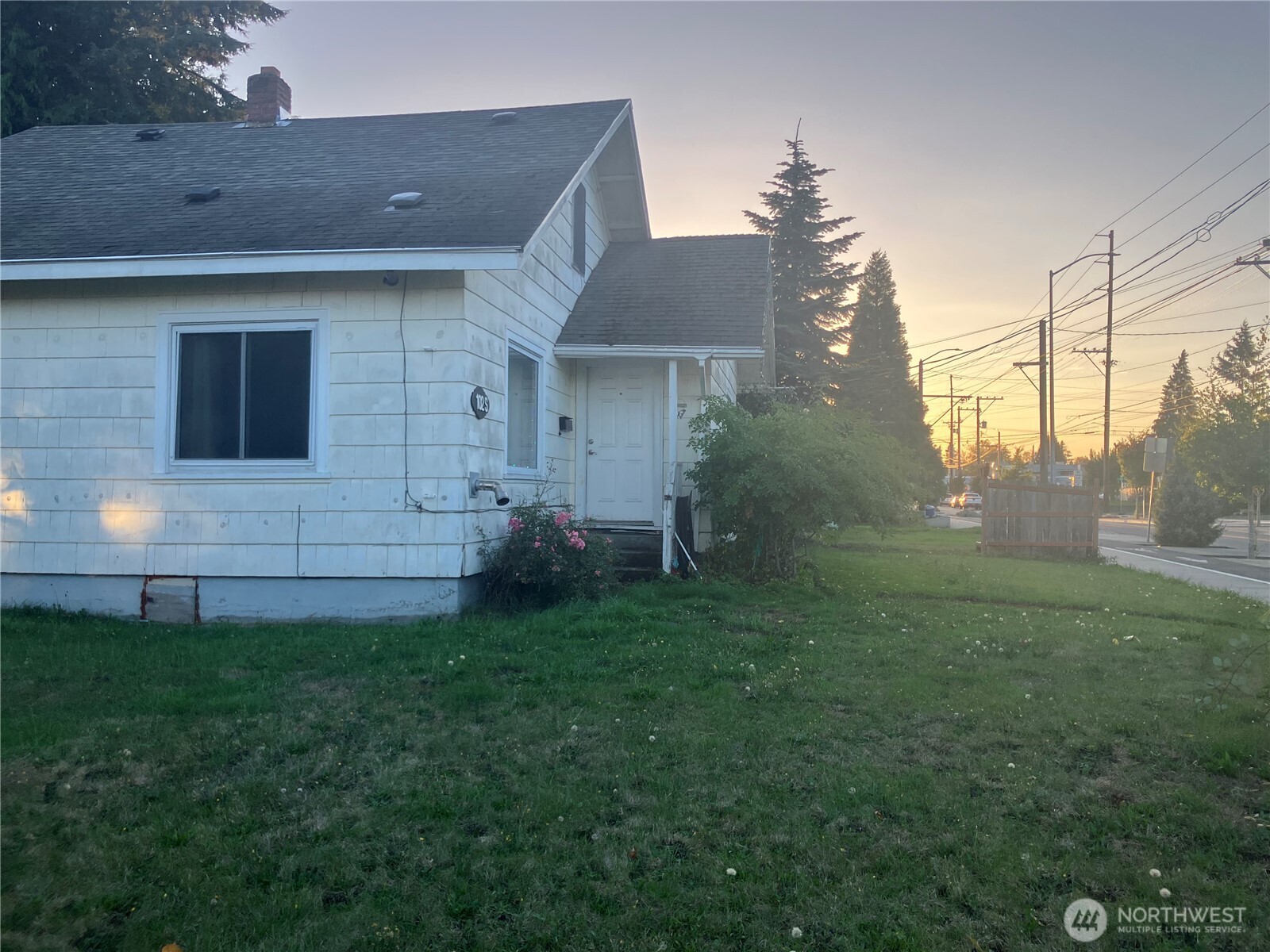 102 S 64th St Property Photo 1
