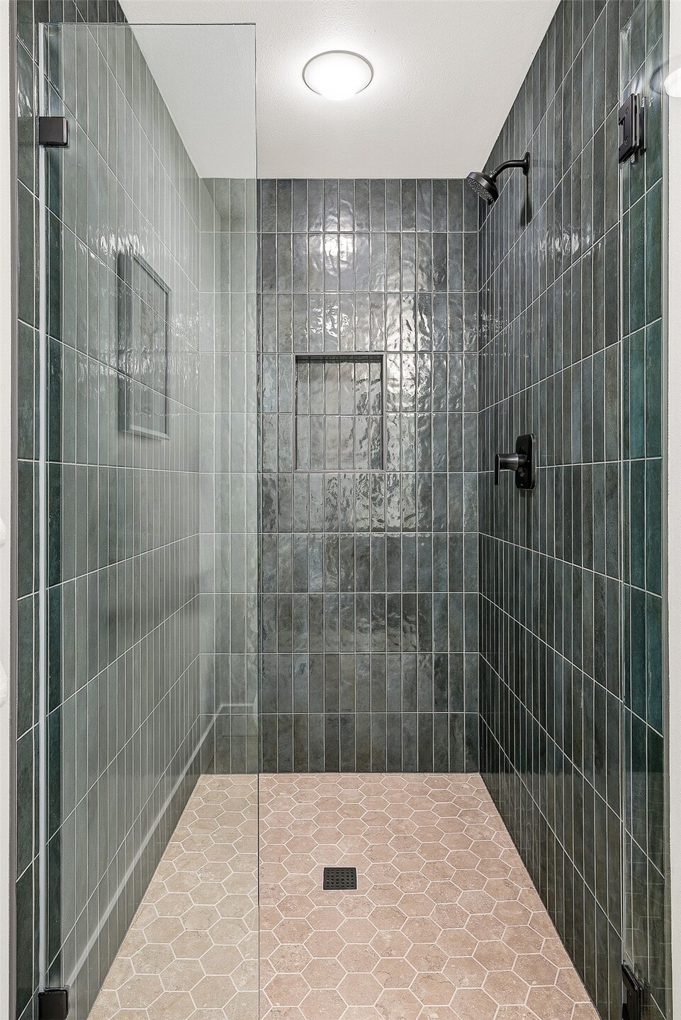 1216 B Ne 103rd Street Property Photo 10