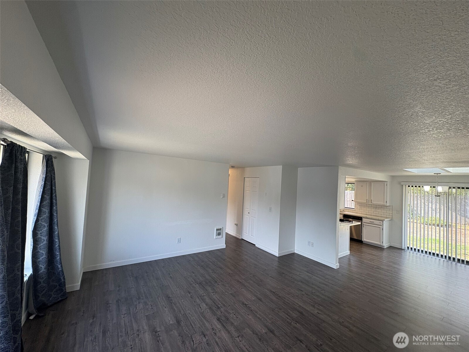 1307 Juniper Drive Property Photo 2
