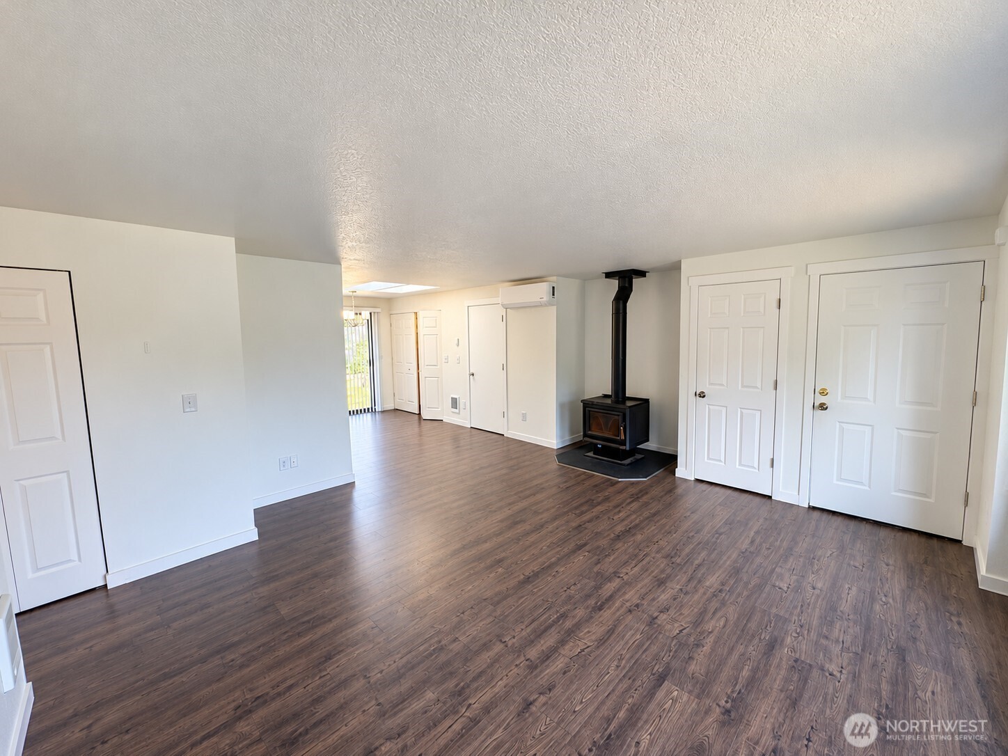 1307 Juniper Drive Property Photo 3
