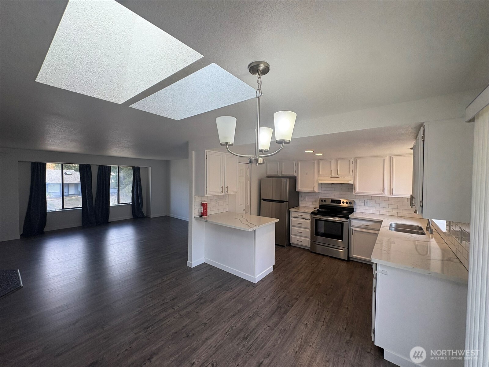 1307 Juniper Drive Property Photo 4