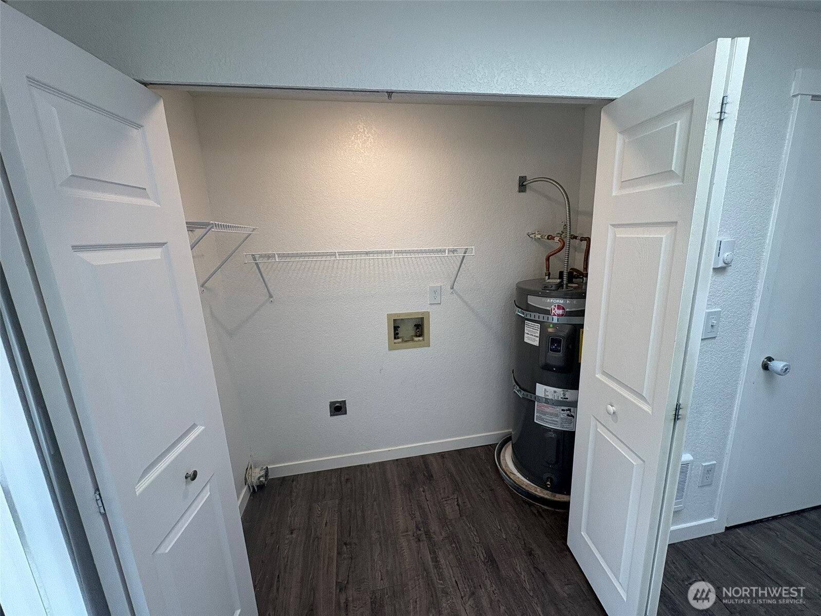 1307 Juniper Drive Property Photo 5