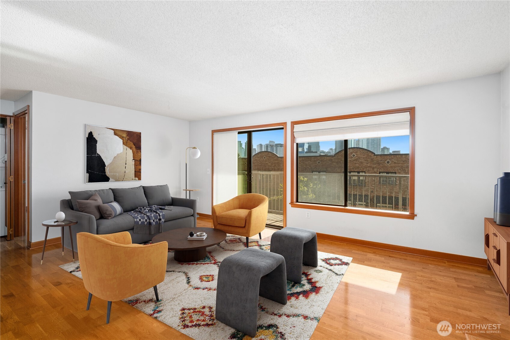 550 Aloha Street 201 Property Photo 32
