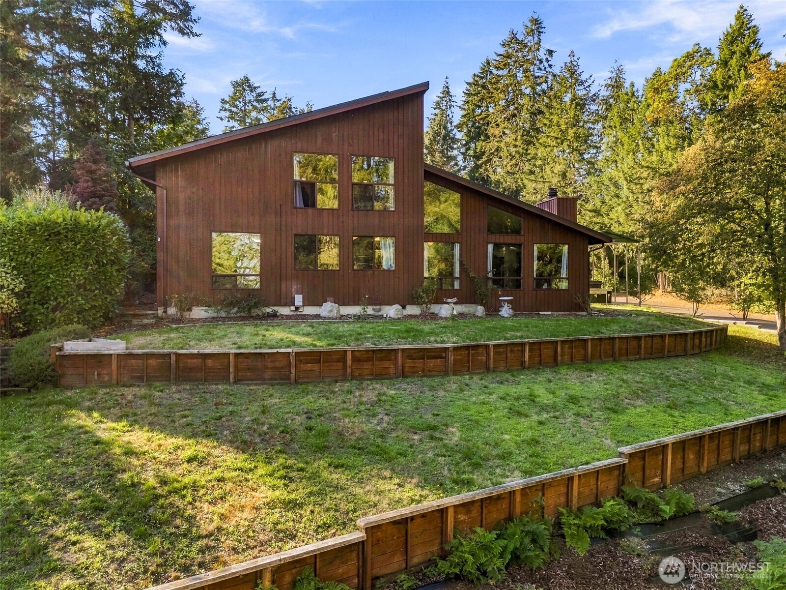 2843 Nisqually View Loop Property Photo 1