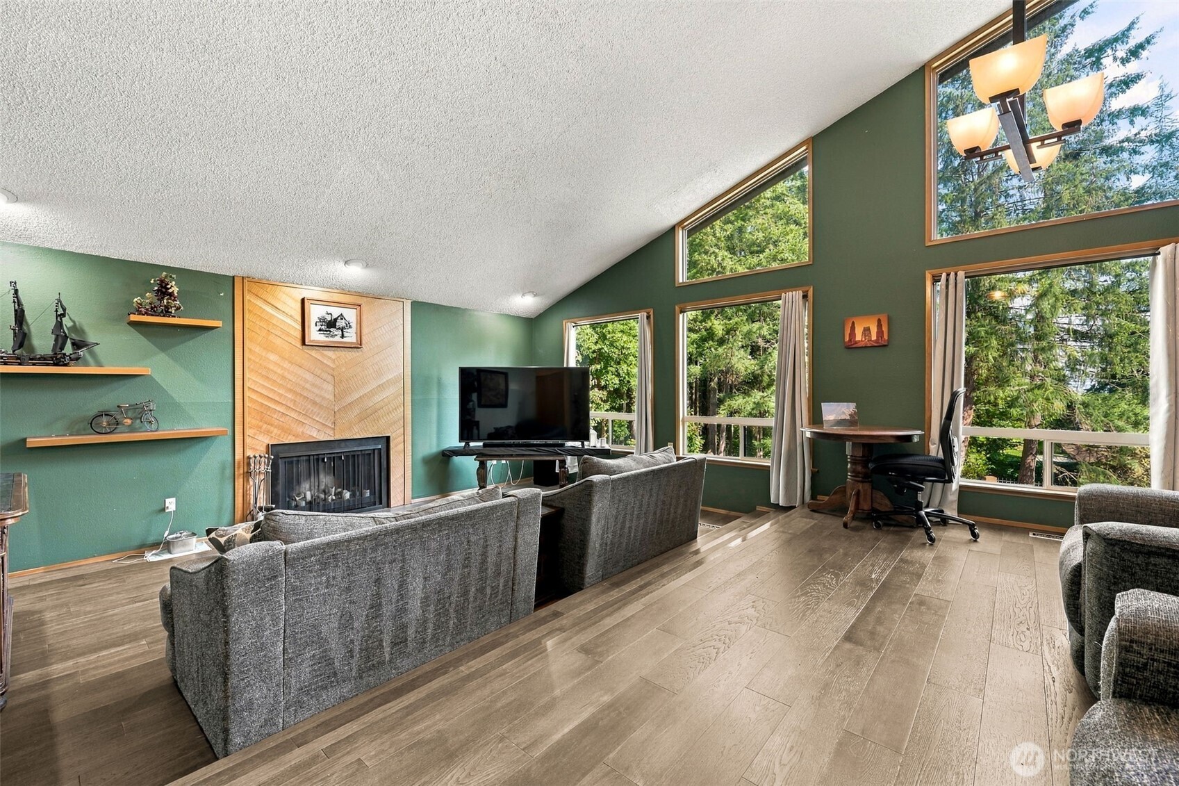 2843 Nisqually View Loop Property Photo 3
