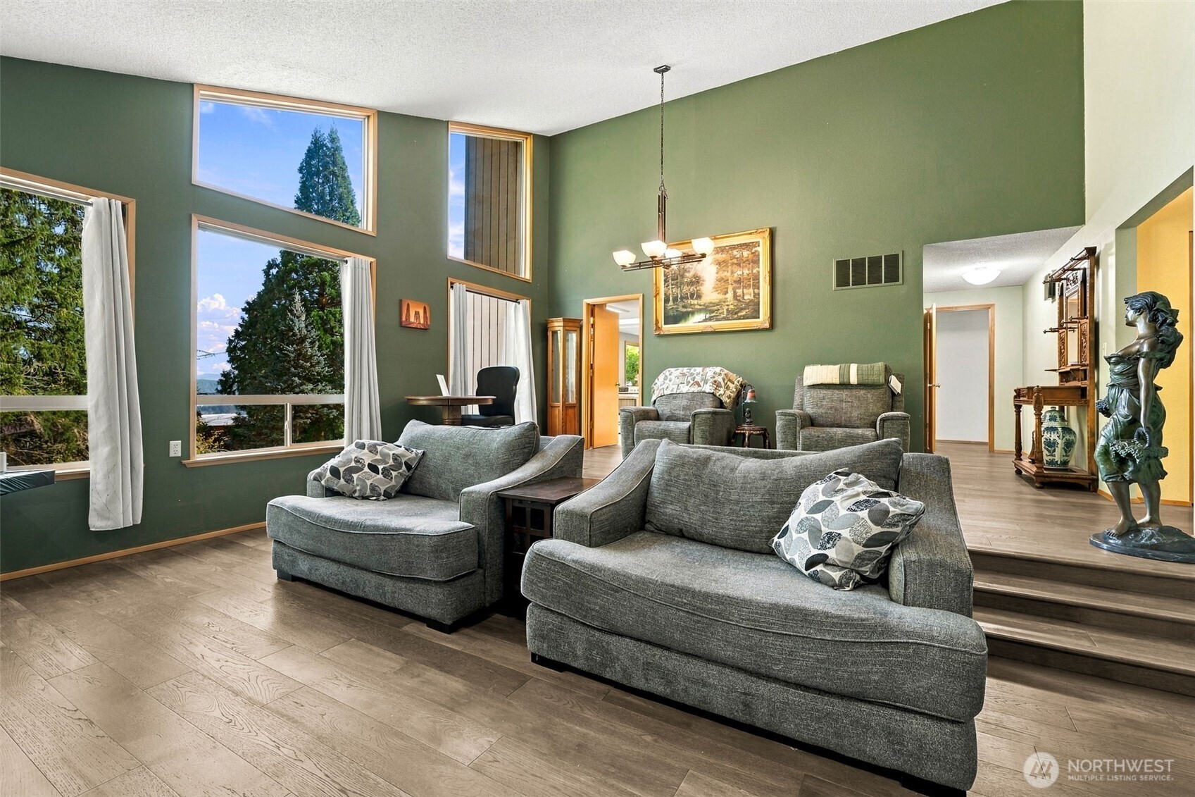 2843 Nisqually View Loop Property Photo 5