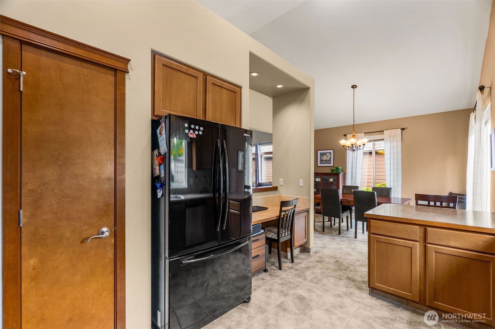 4709 Stonegate Street Property Photo 15