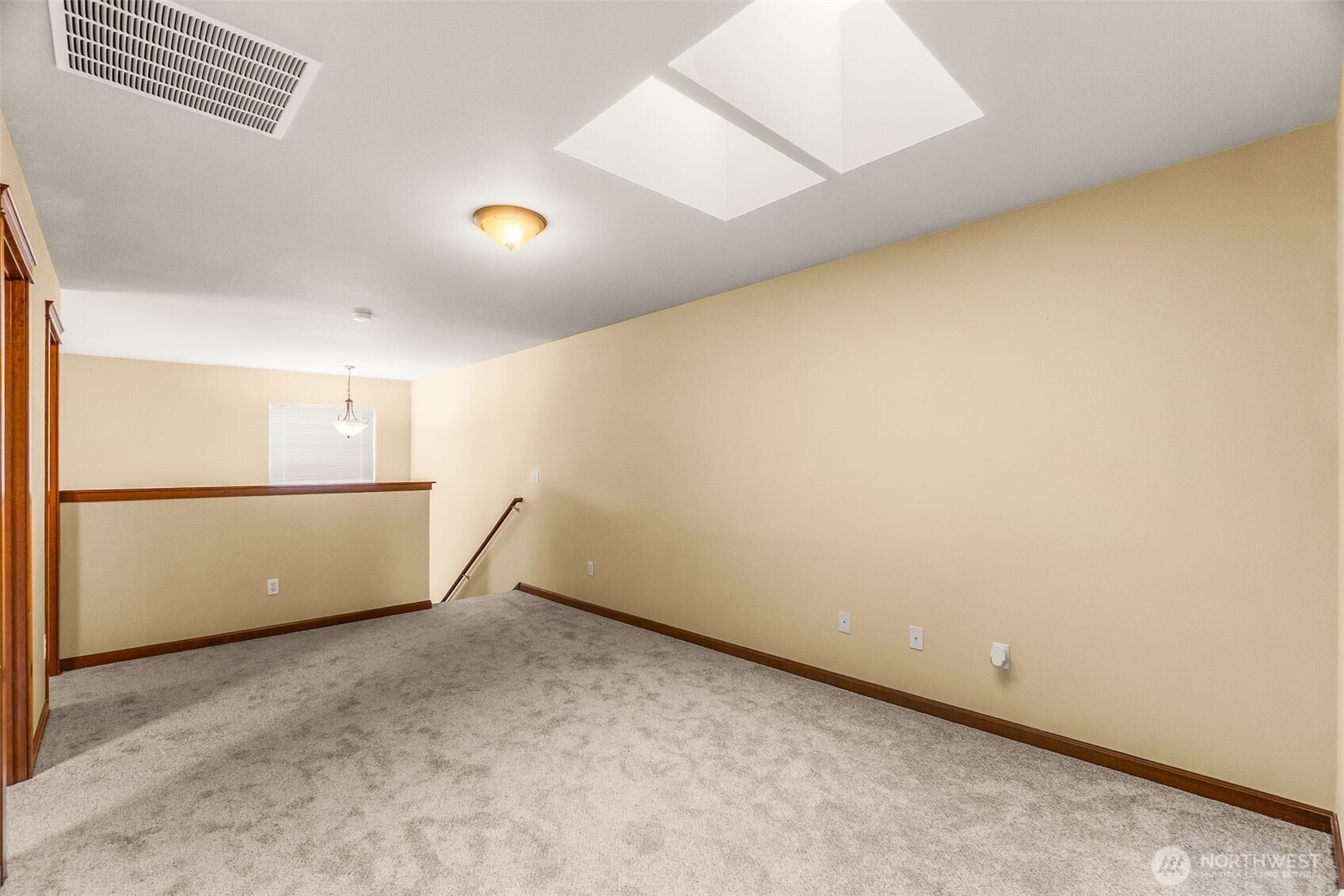4709 Stonegate Street Property Photo 20
