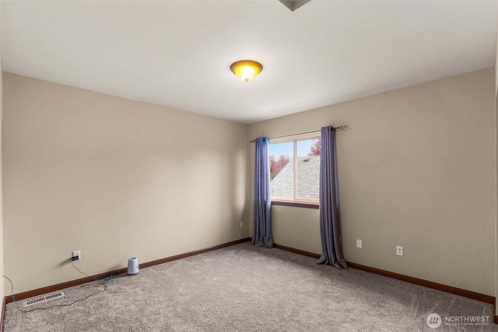 4709 Stonegate Street Property Photo 21