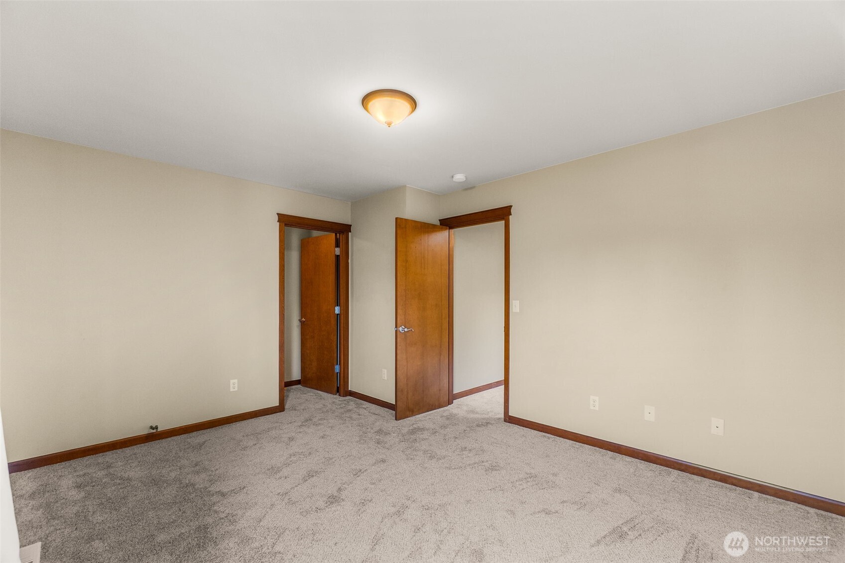 4709 Stonegate Street Property Photo 23