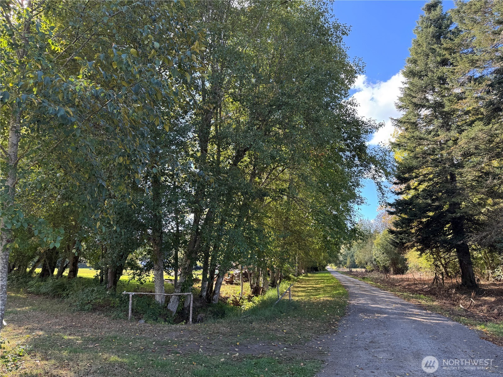4004 Wiggins Road Property Photo 16