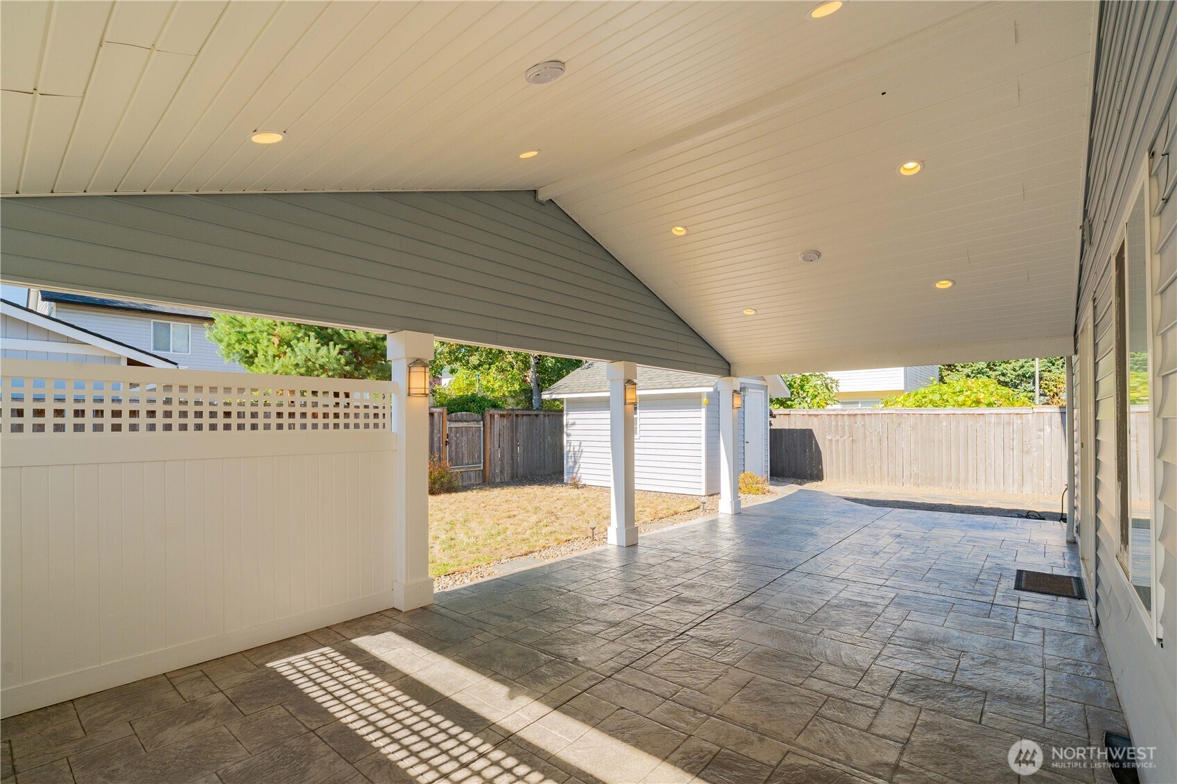 1116 Ne 170th Court Property Photo 27