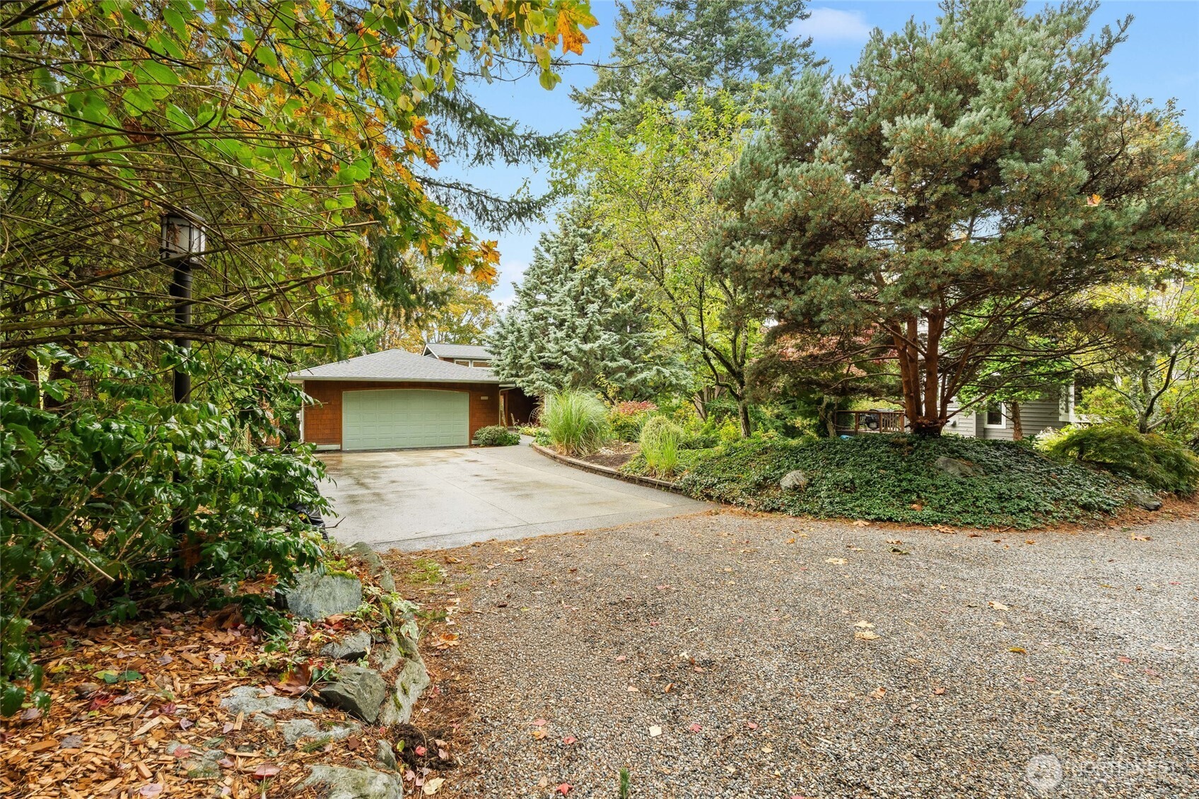 4203 Harrison Street Property Photo 3