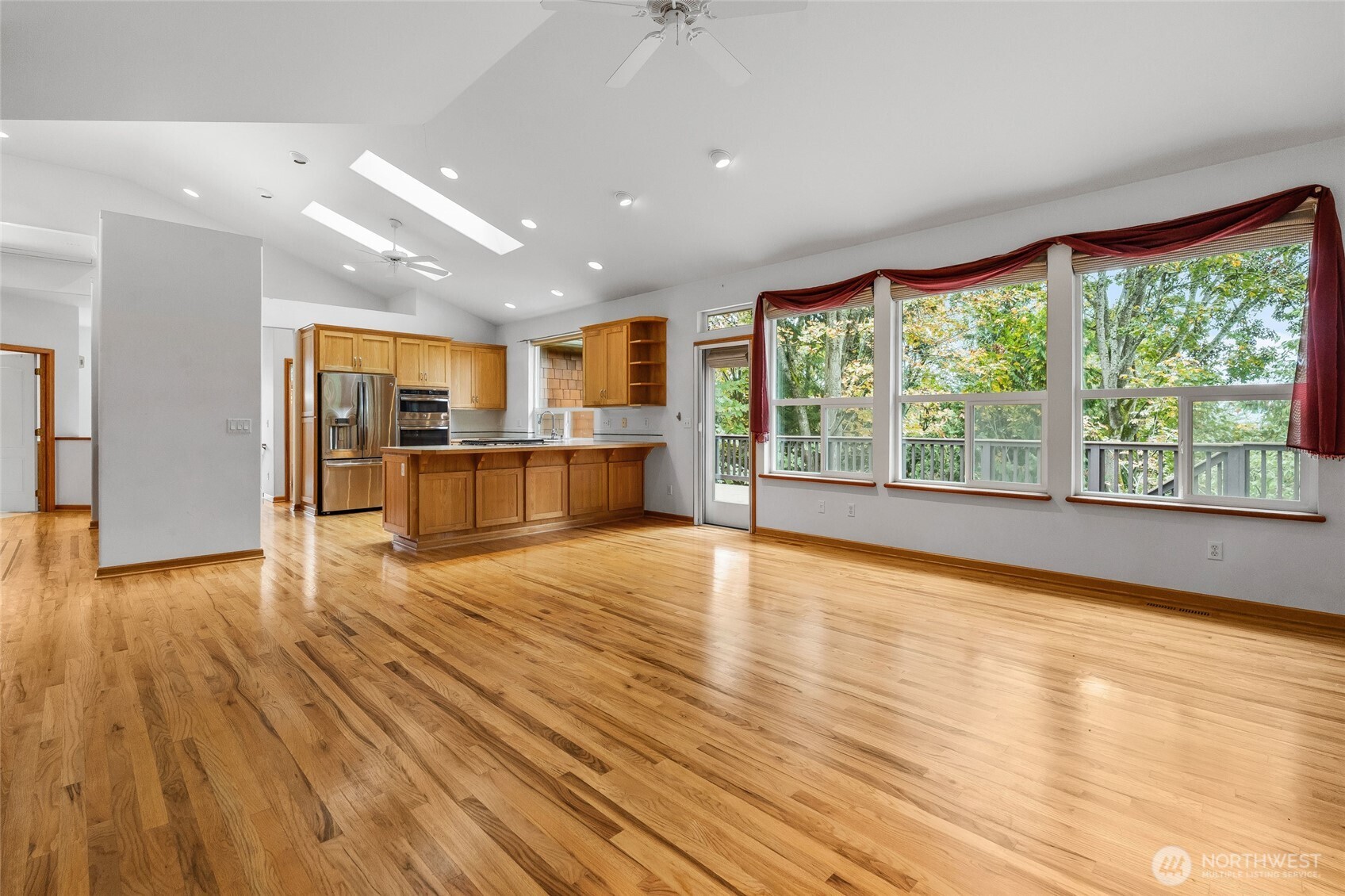 4203 Harrison Street Property Photo 10
