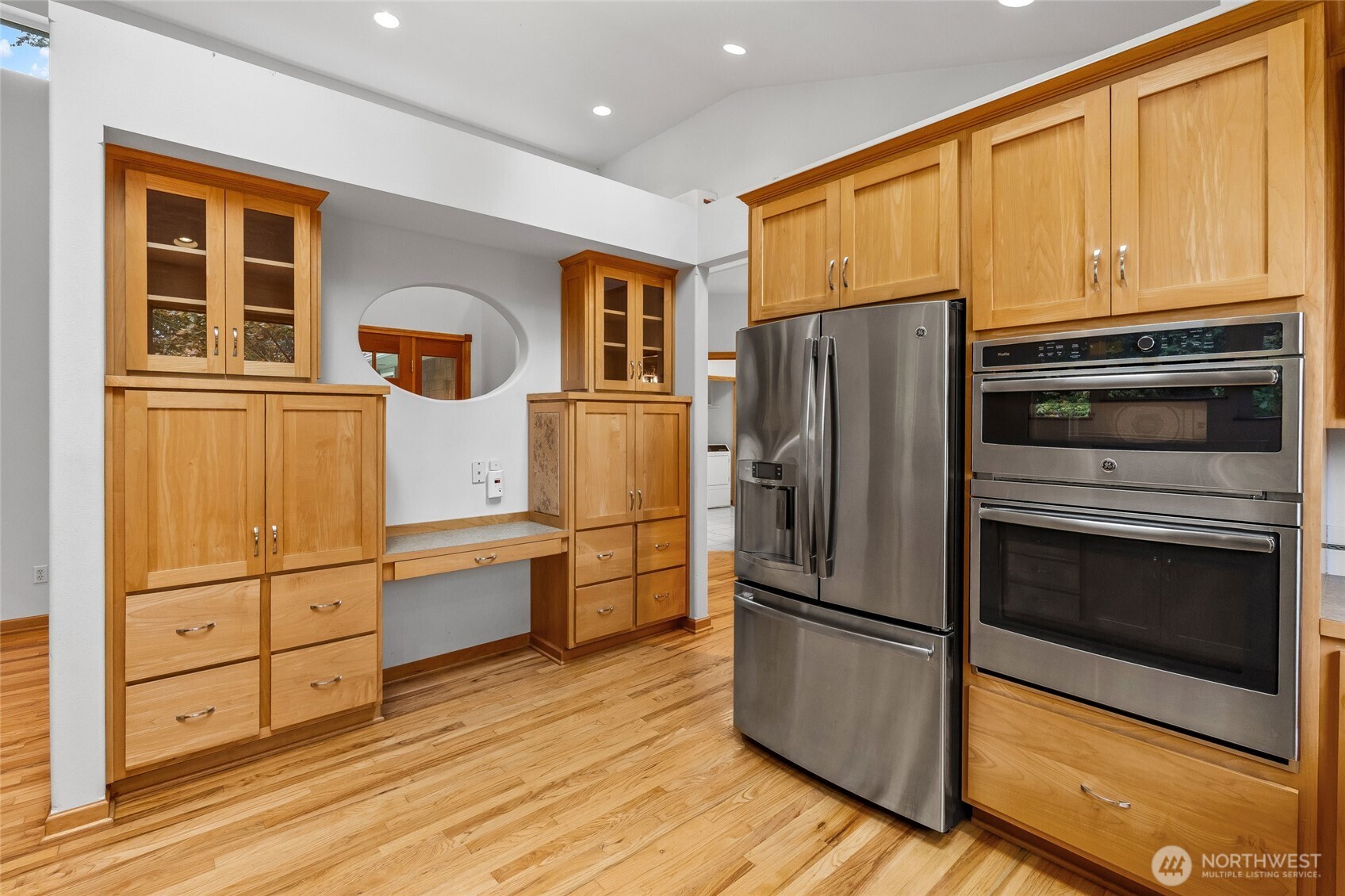 4203 Harrison Street Property Photo 15