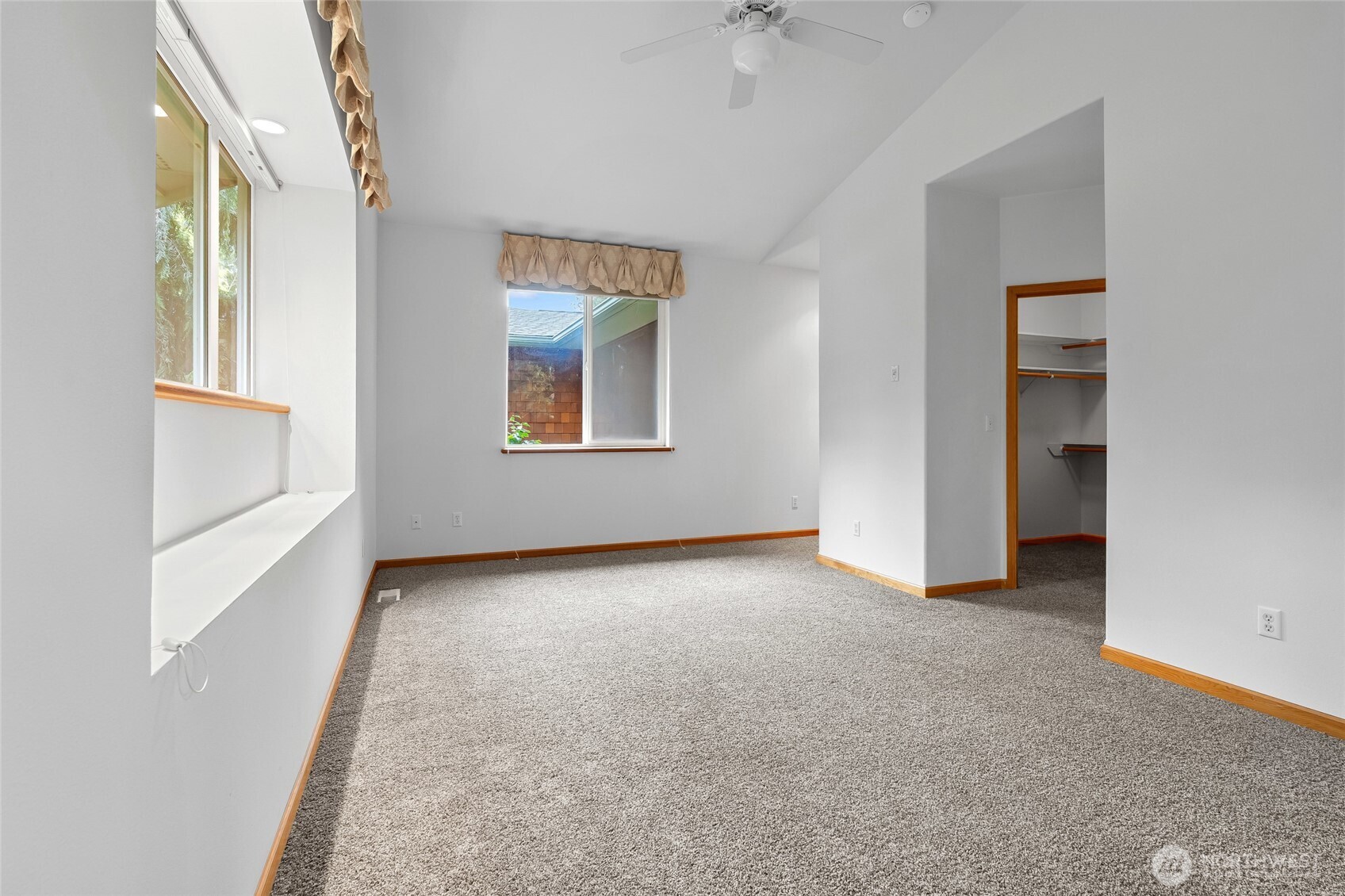 4203 Harrison Street Property Photo 32