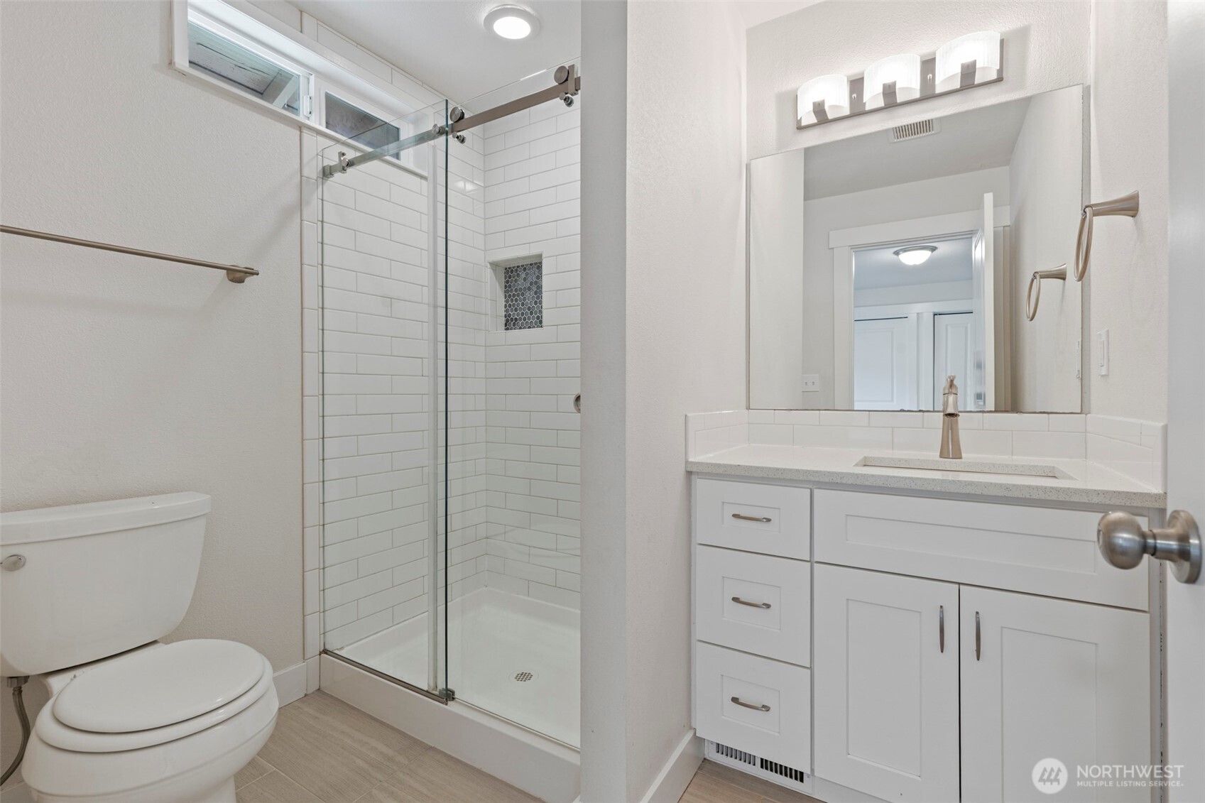 2502 Lexington Street Property Photo 15