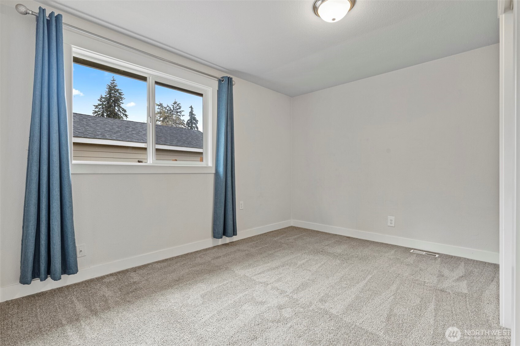 2502 Lexington Street Property Photo 16