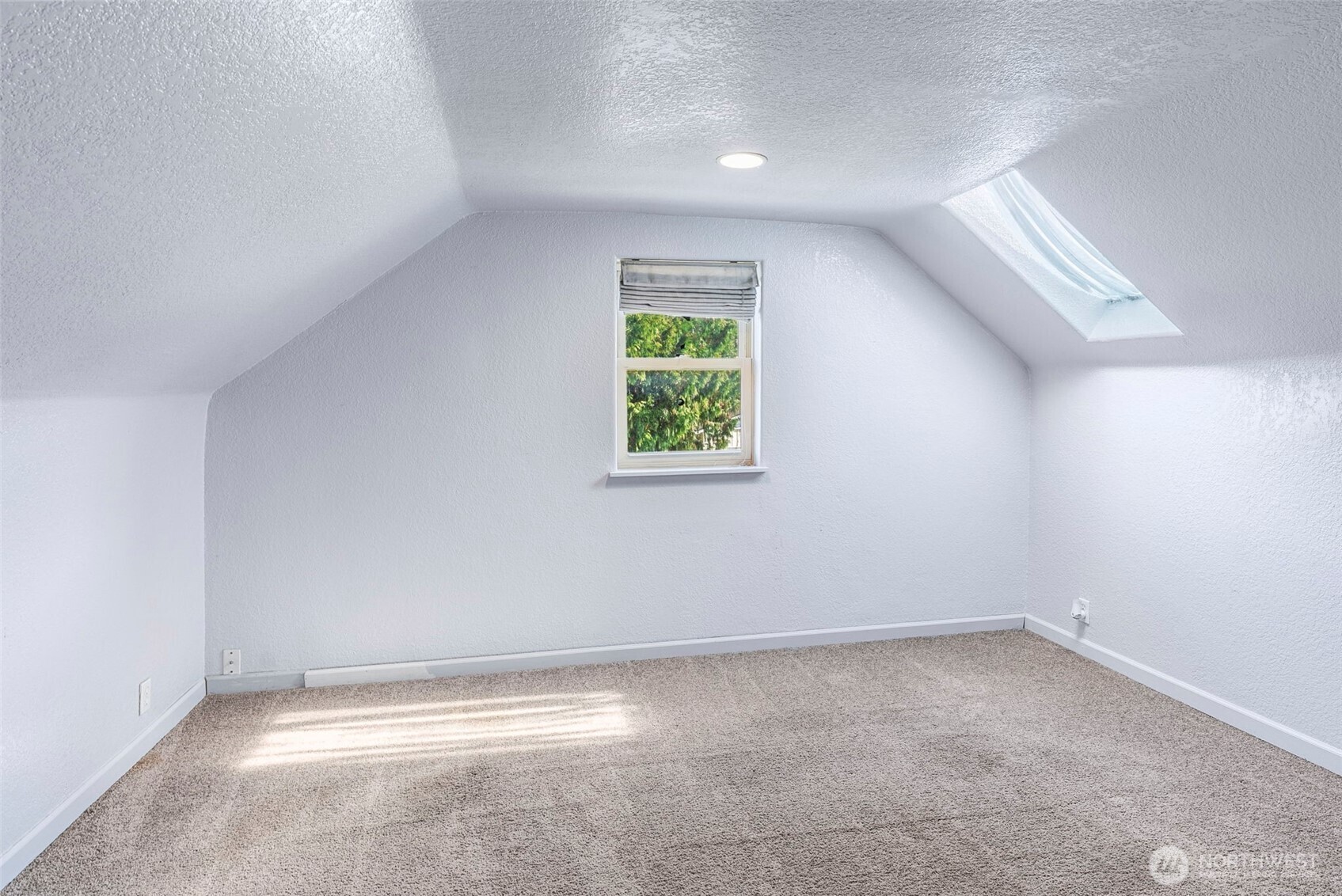 1423 Ross Avenue Property Photo 18