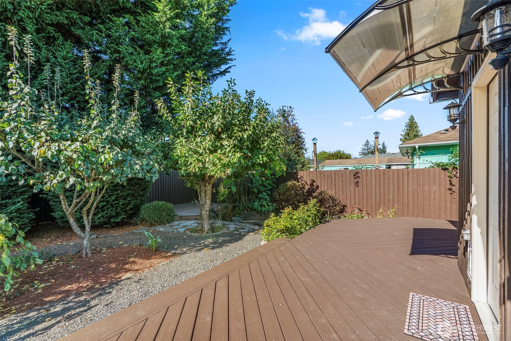 1423 Ross Avenue Property Photo 20