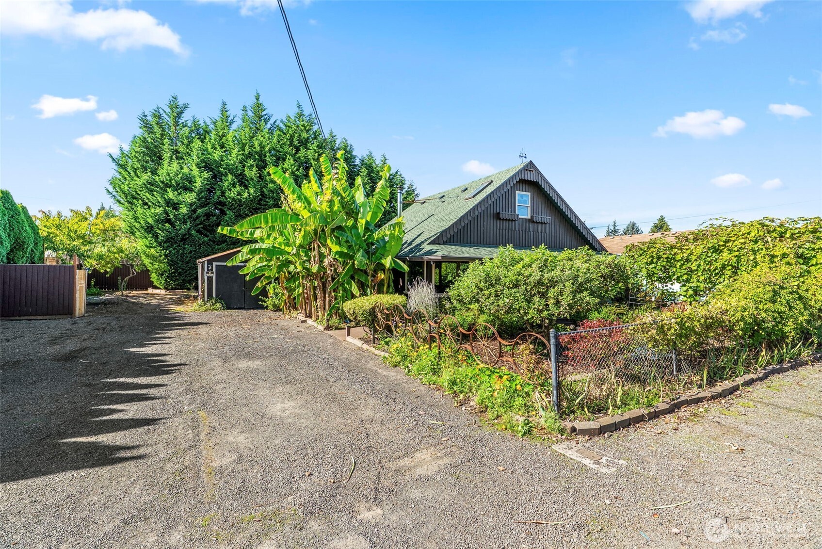 1423 Ross Avenue Property Photo 25