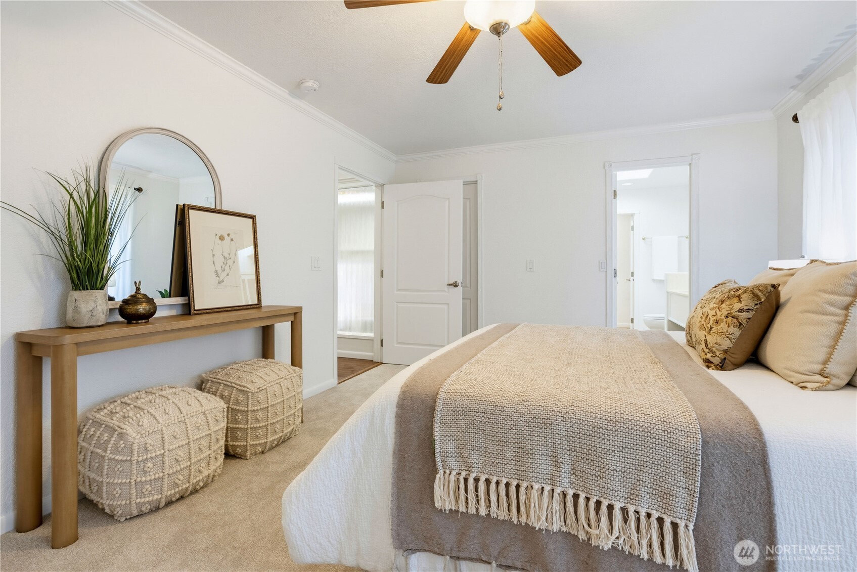 3326 Lakeway Drive Property Photo 15