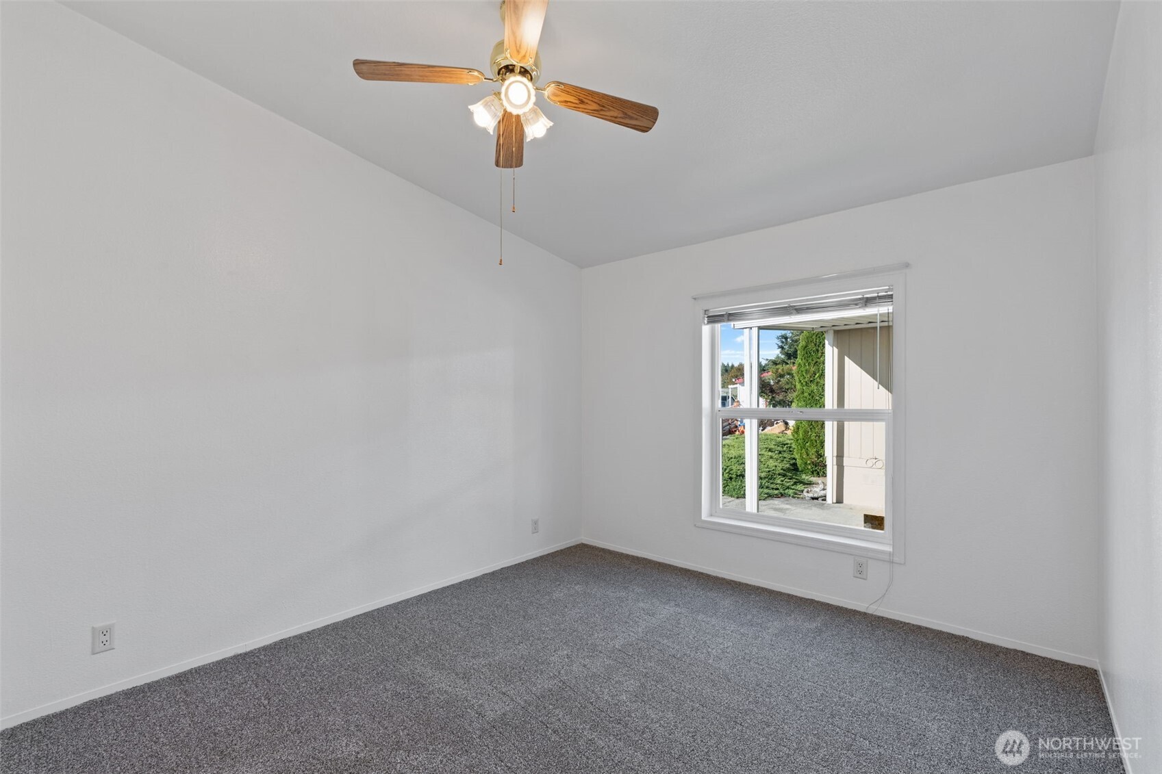 222 Maple Avenue 22 Property Photo 27