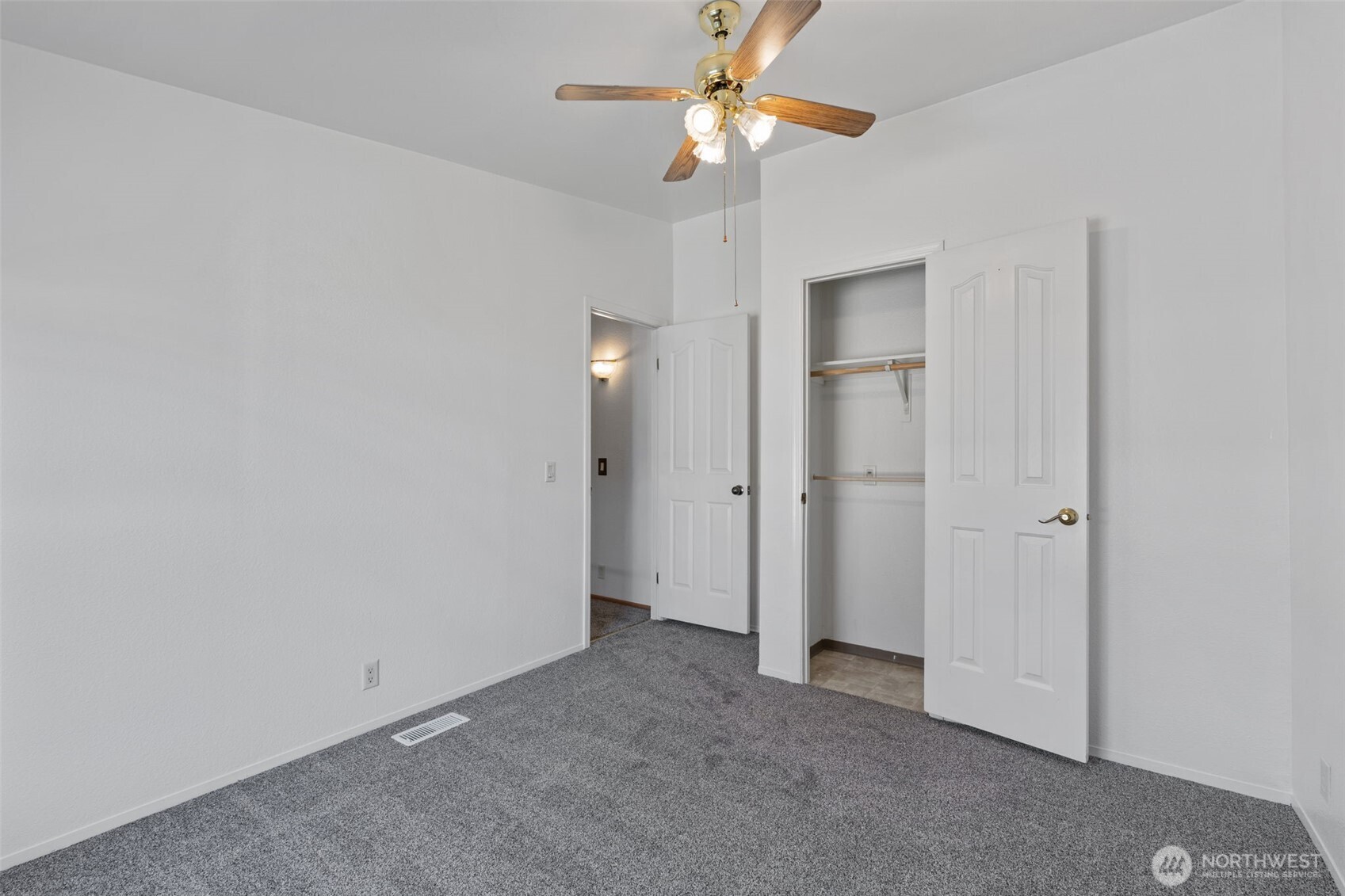 222 Maple Avenue 22 Property Photo 28