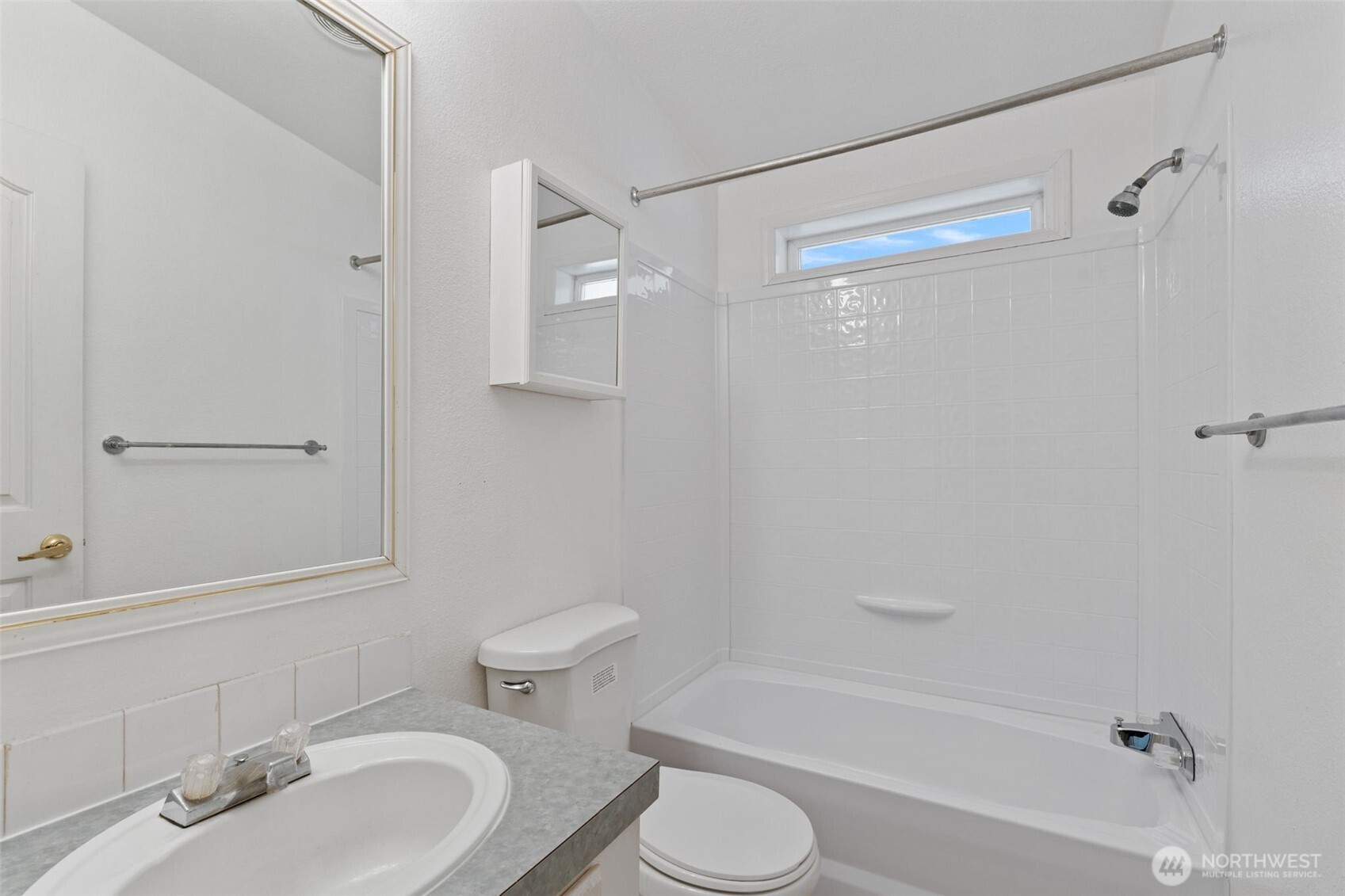 222 Maple Avenue 22 Property Photo 30