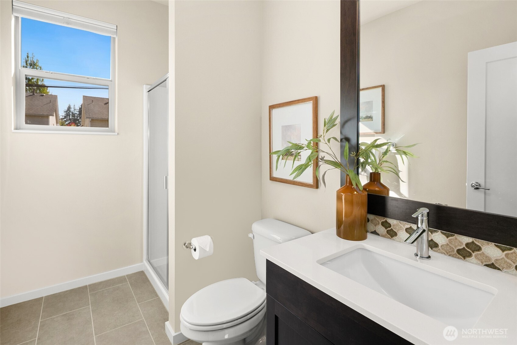 17504 92nd Place Property Photo 13