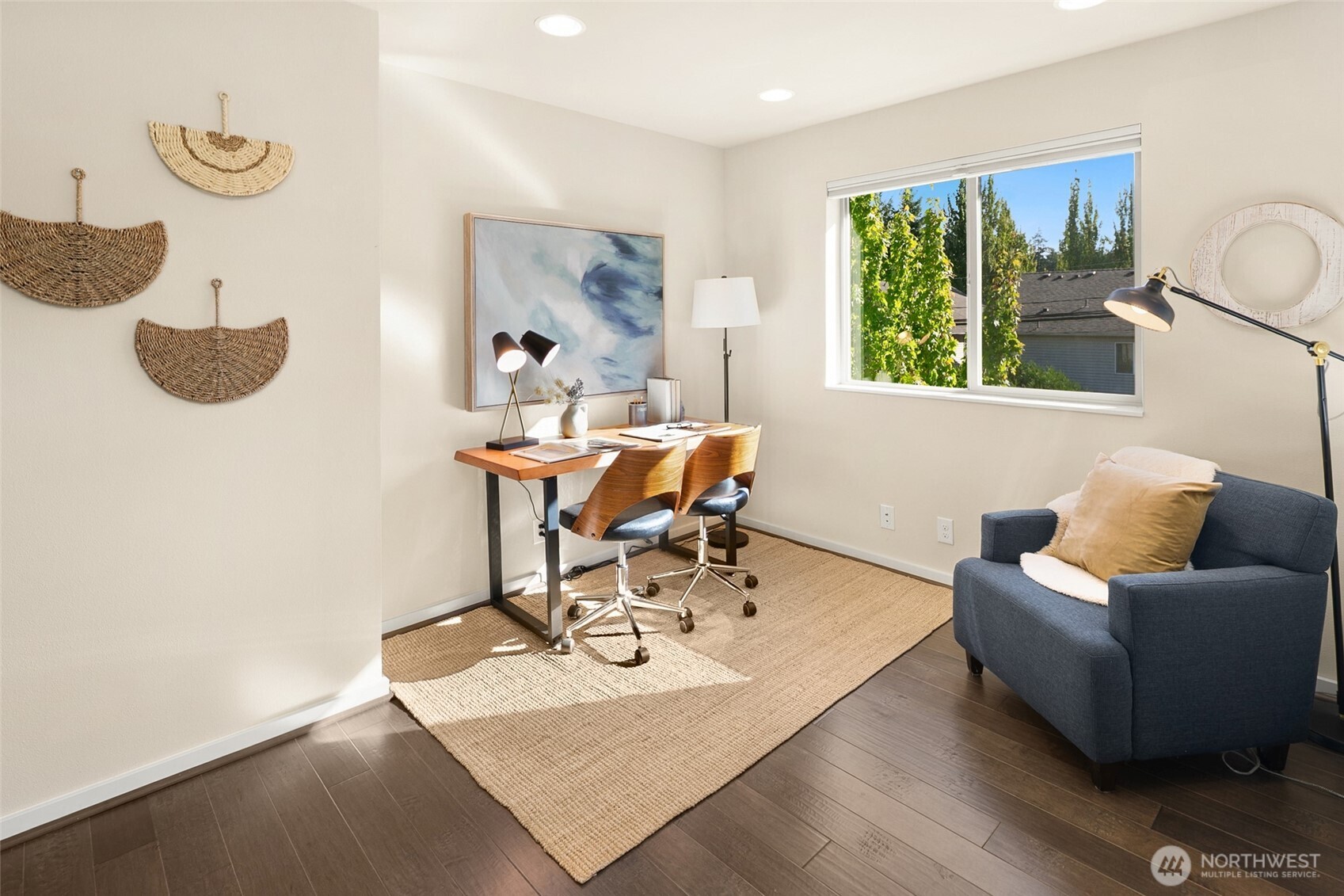 17504 92nd Place Property Photo 17