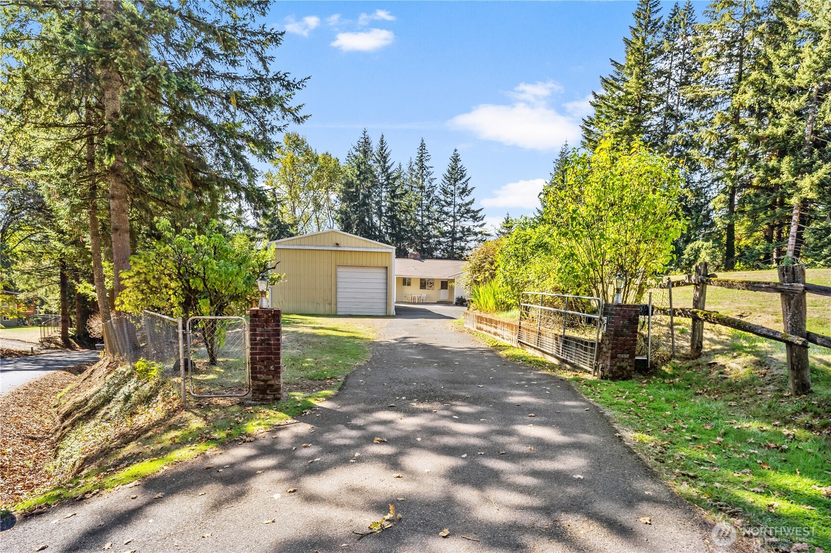 114 Norwood Drive Property Photo 2