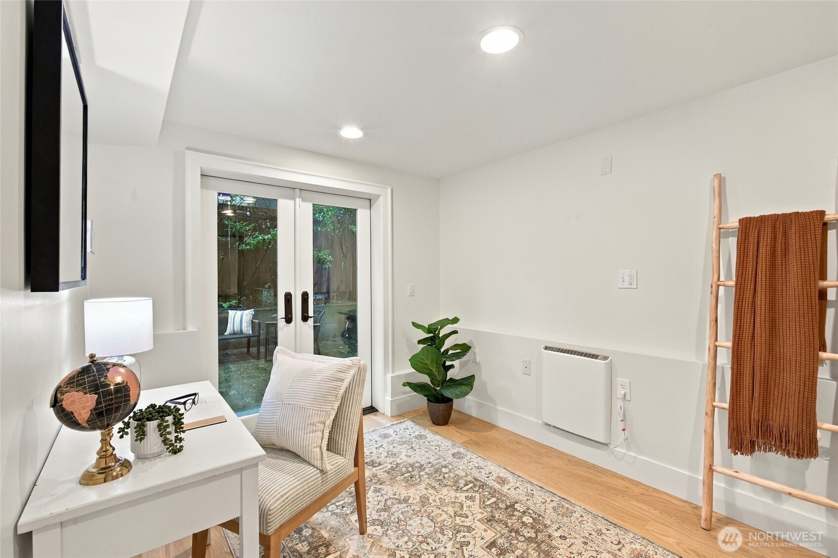 1109 E Harrison Street Property Photo 25