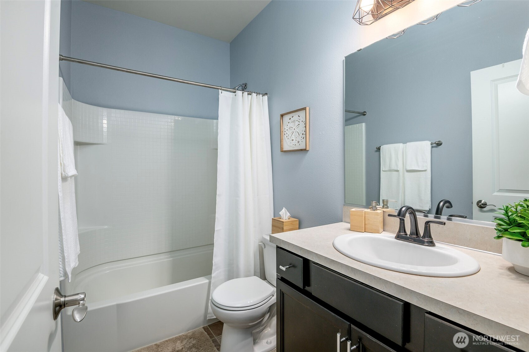 7021 Alta Vista Drive Property Photo 6