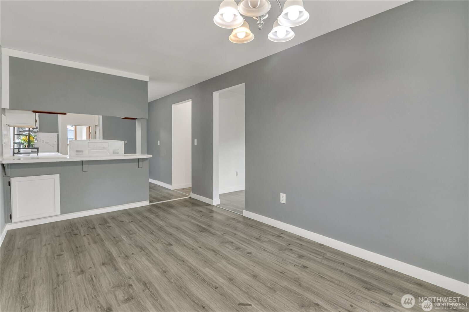 8402 E Sherwood Street Property Photo 4