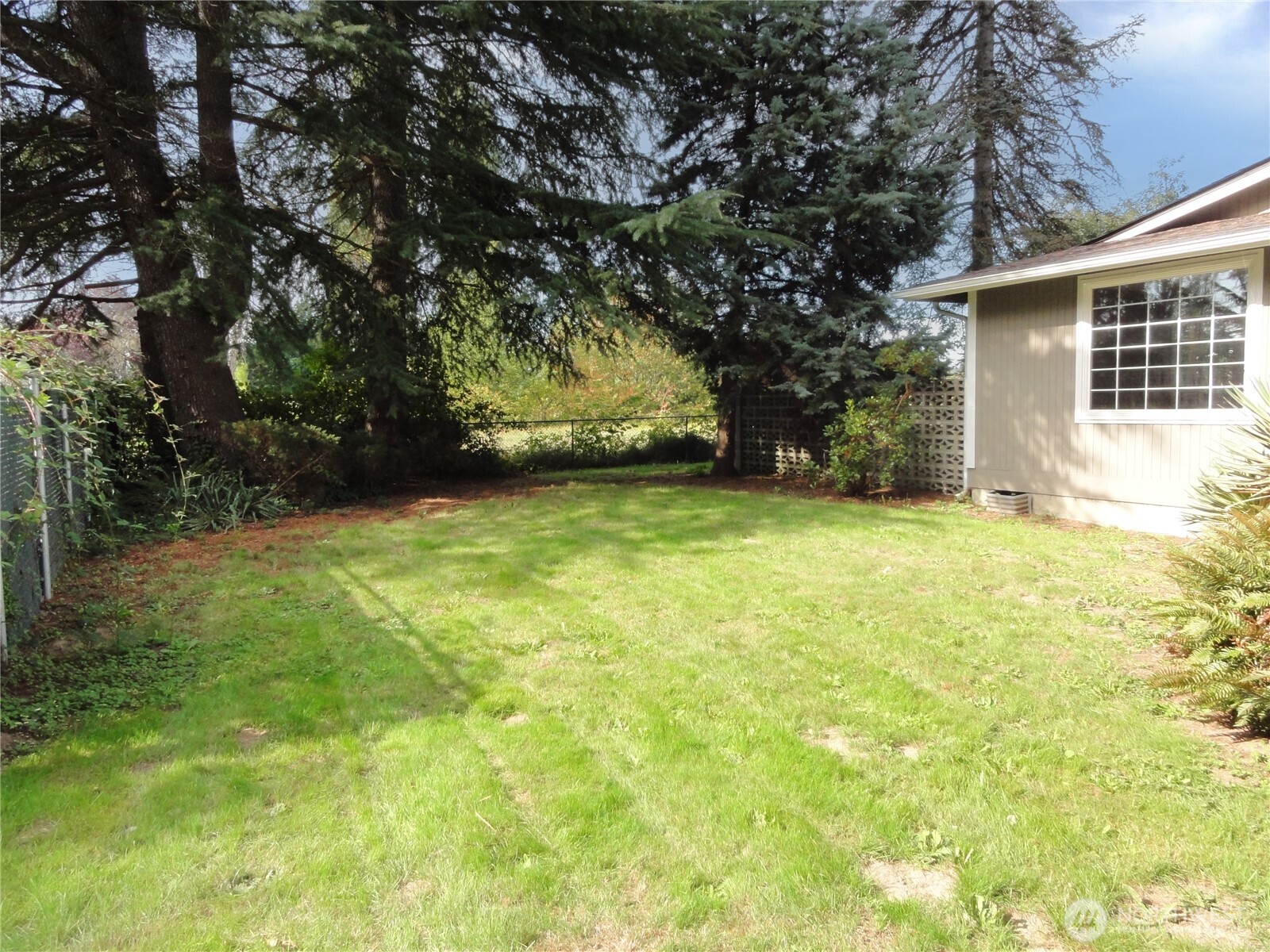 11305 58th Street Ct Property Photo 2