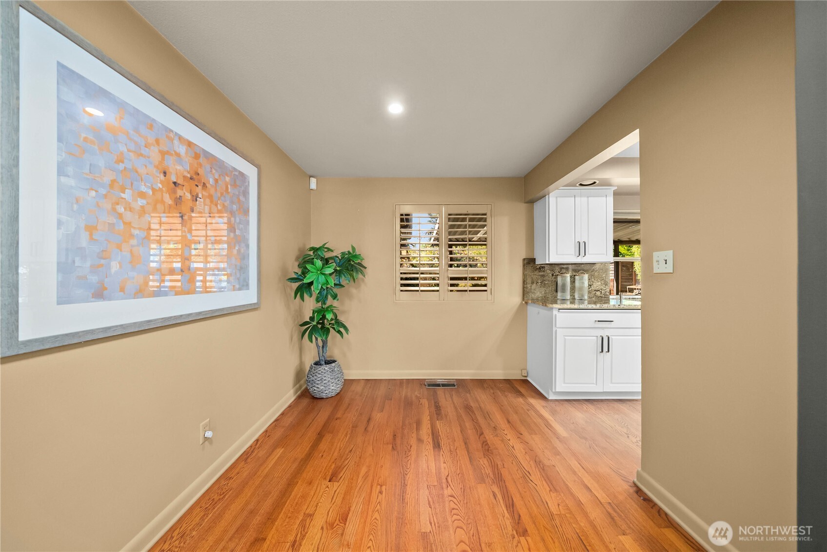 10501 39th Avenue Property Photo 12