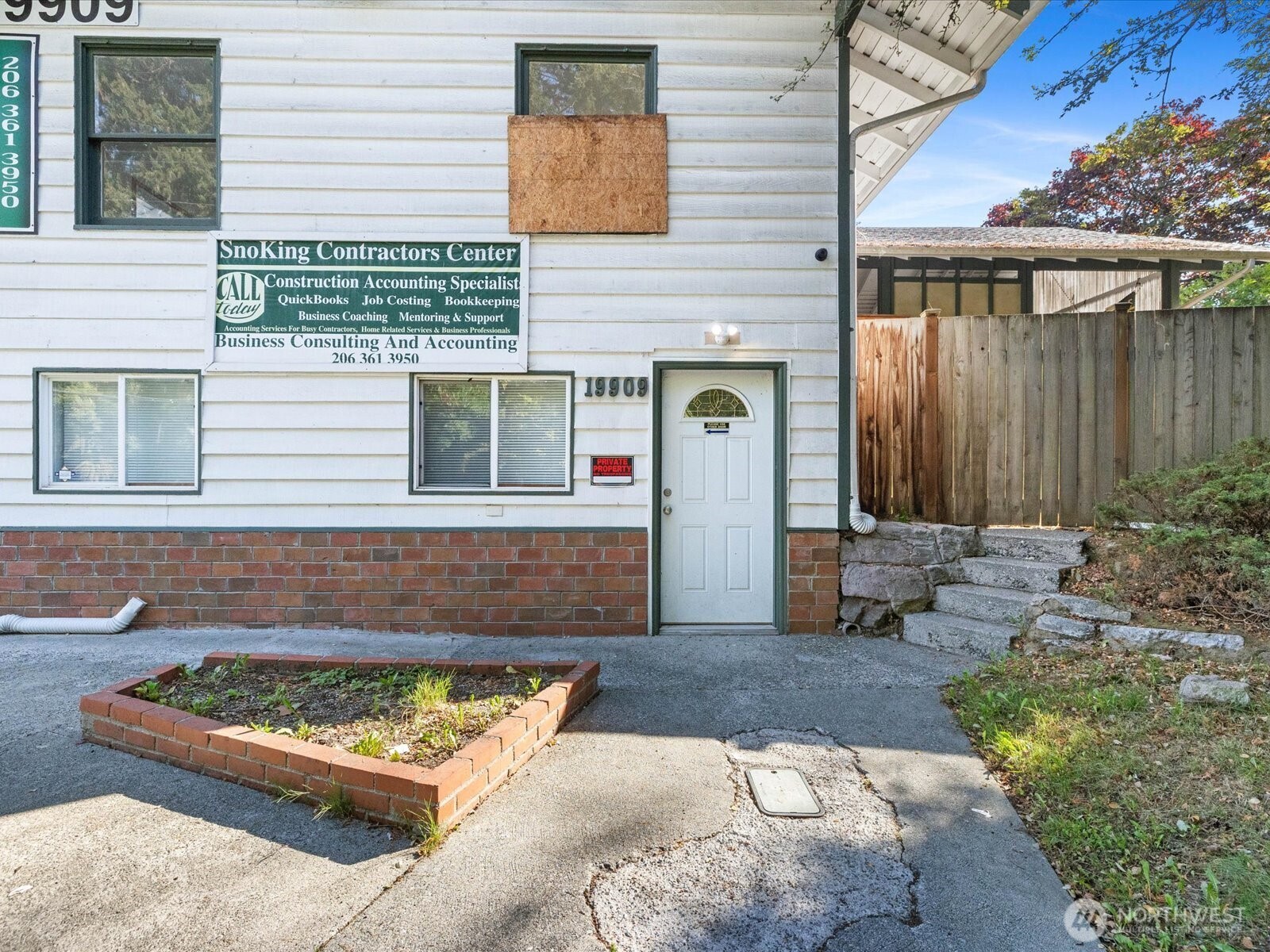 19909 64th Avenue Property Photo 4