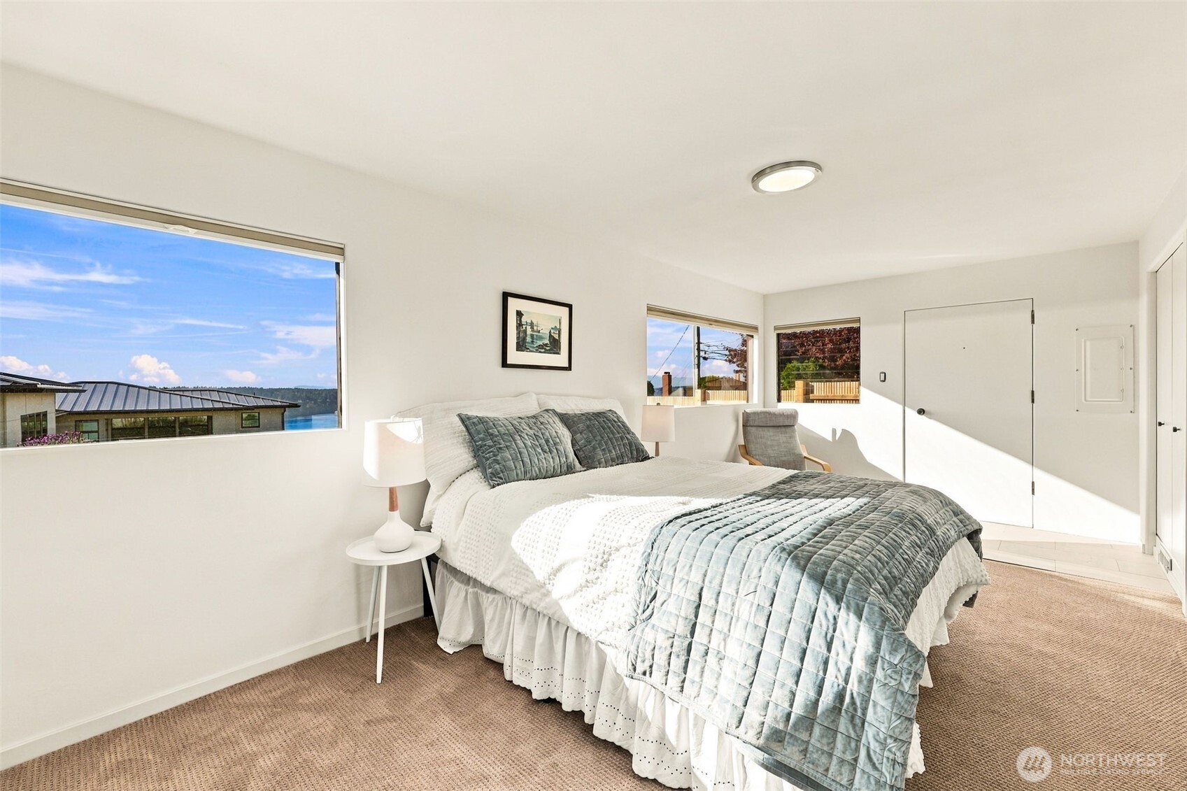 4658 N Lexington Street Property Photo 15