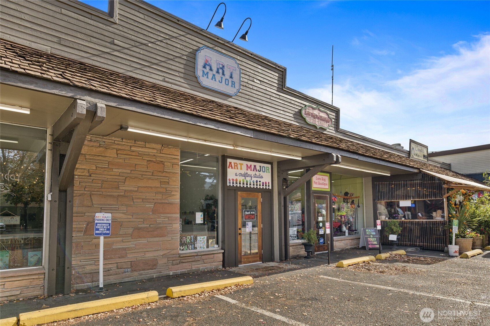8030 Railroad Avenue Ams Property Photo 1