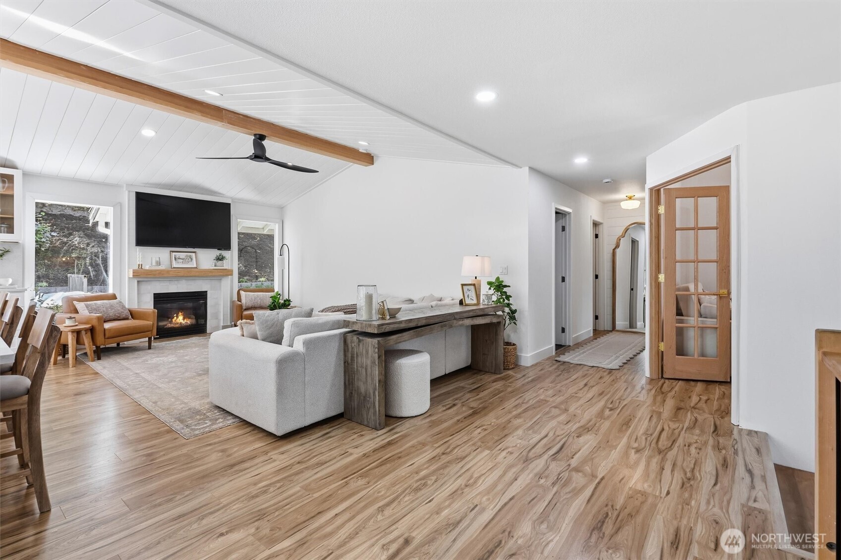 14310 214th Place Property Photo 3