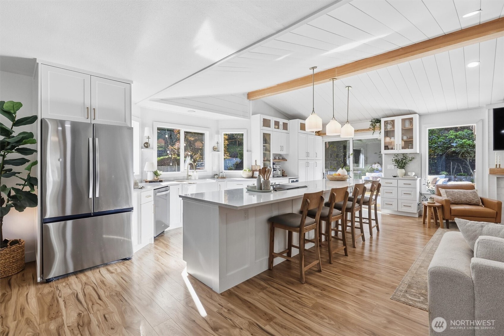 14310 214th Place Property Photo 5