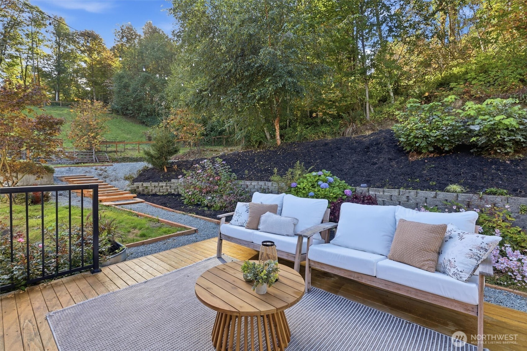 14310 214th Place Property Photo 9