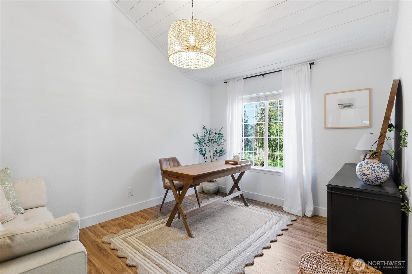 14310 214th Place Property Photo 13