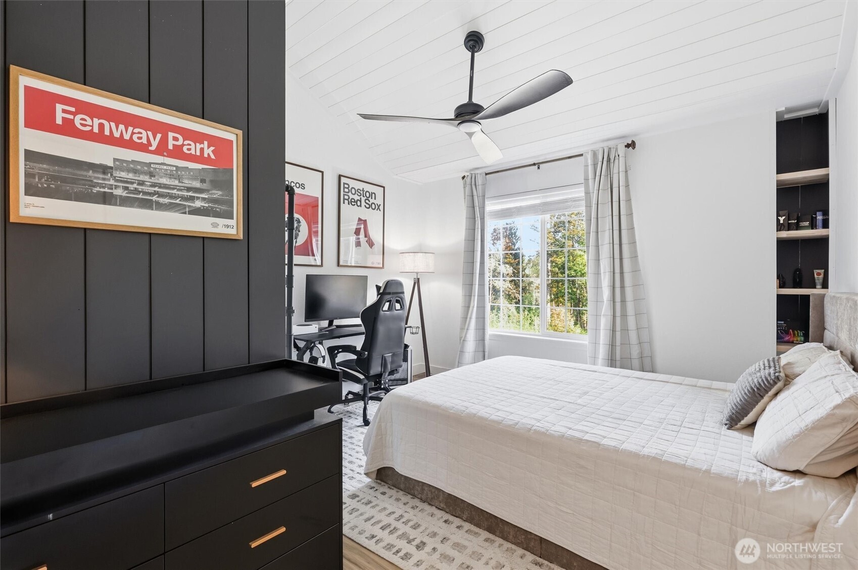 14310 214th Place Property Photo 19
