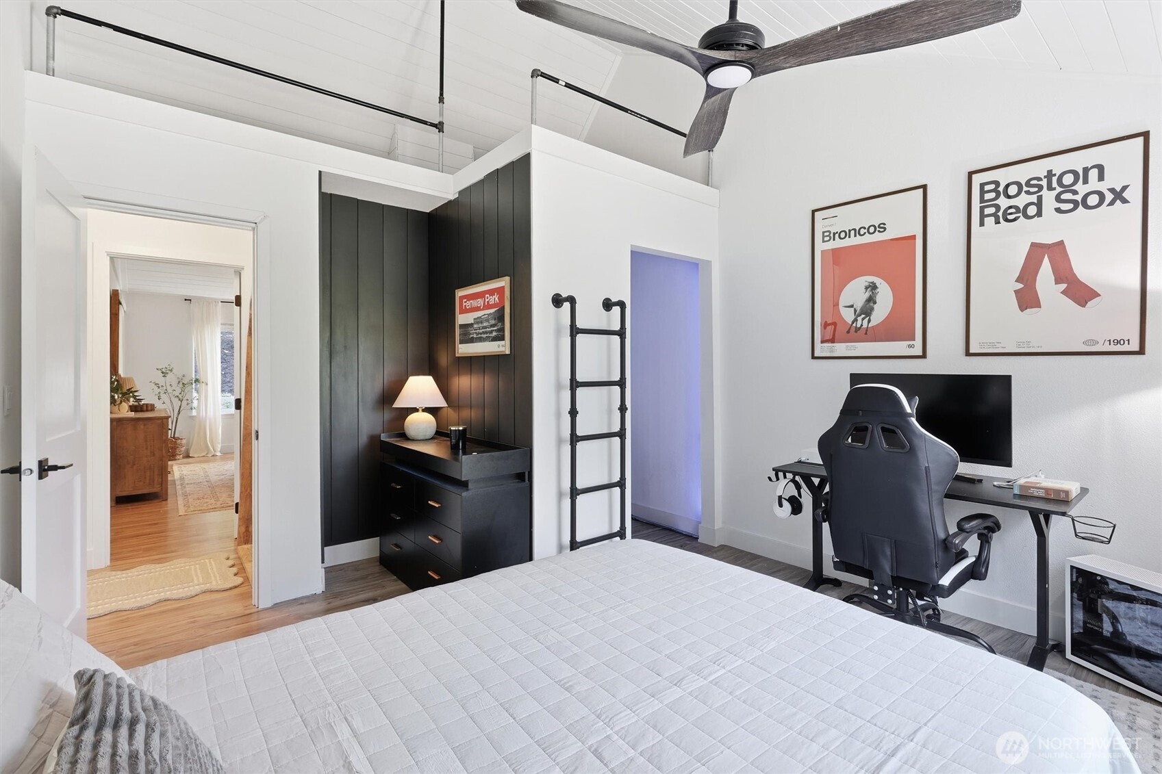 14310 214th Place Property Photo 20