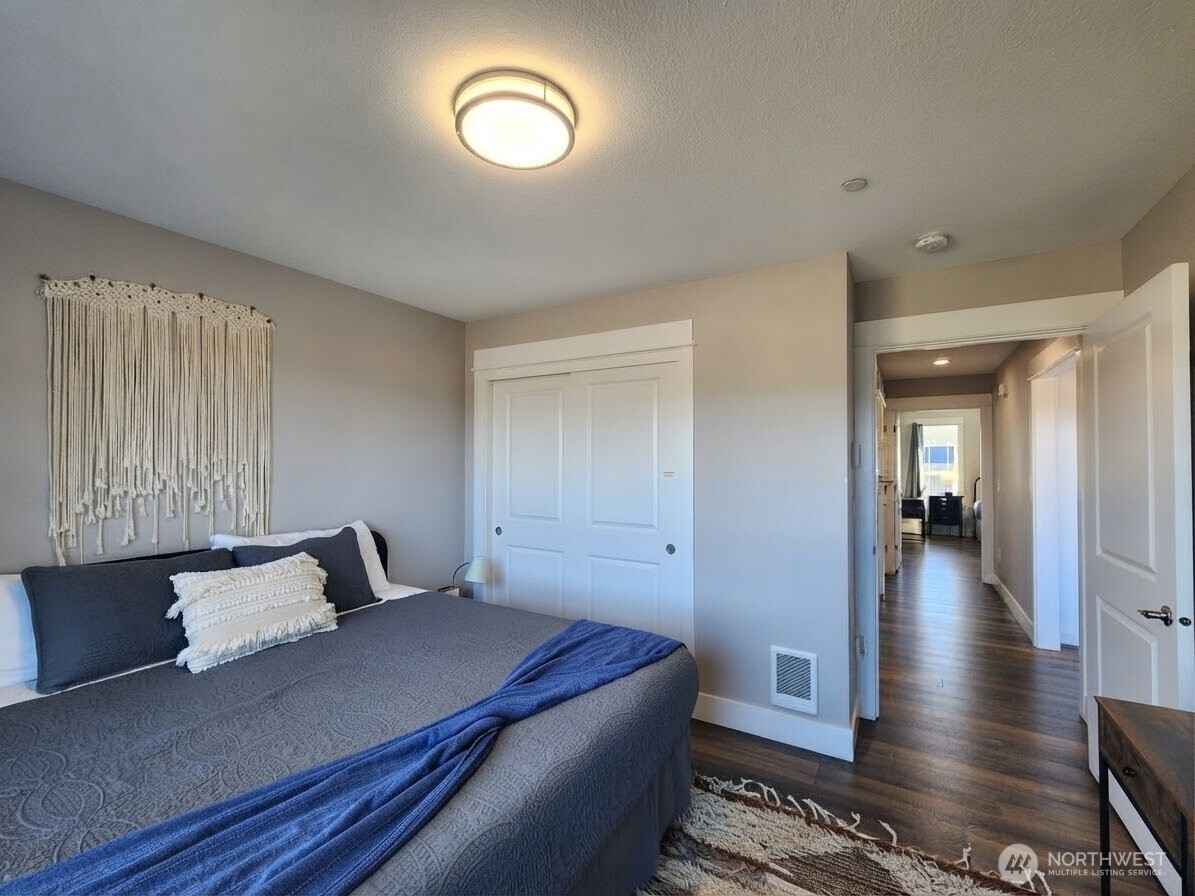 995 Alida Court Property Photo 20