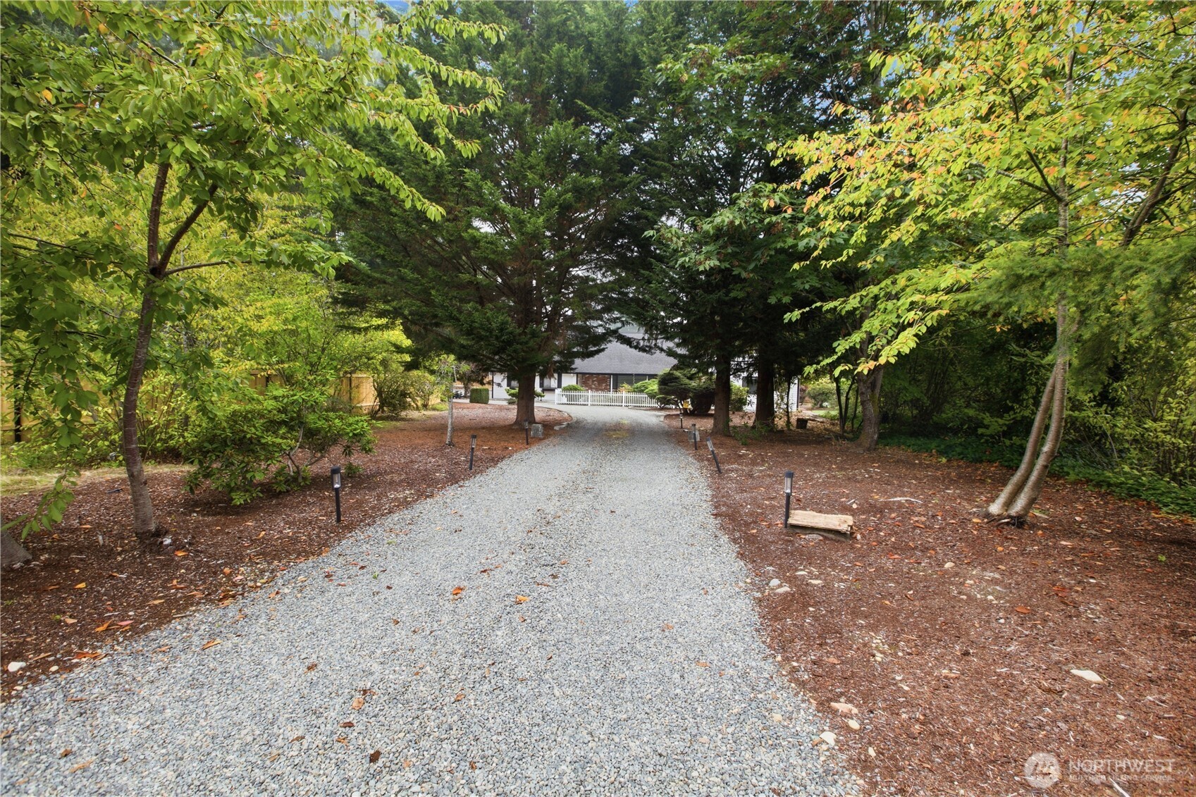 12217 98th Avenue Property Photo 4