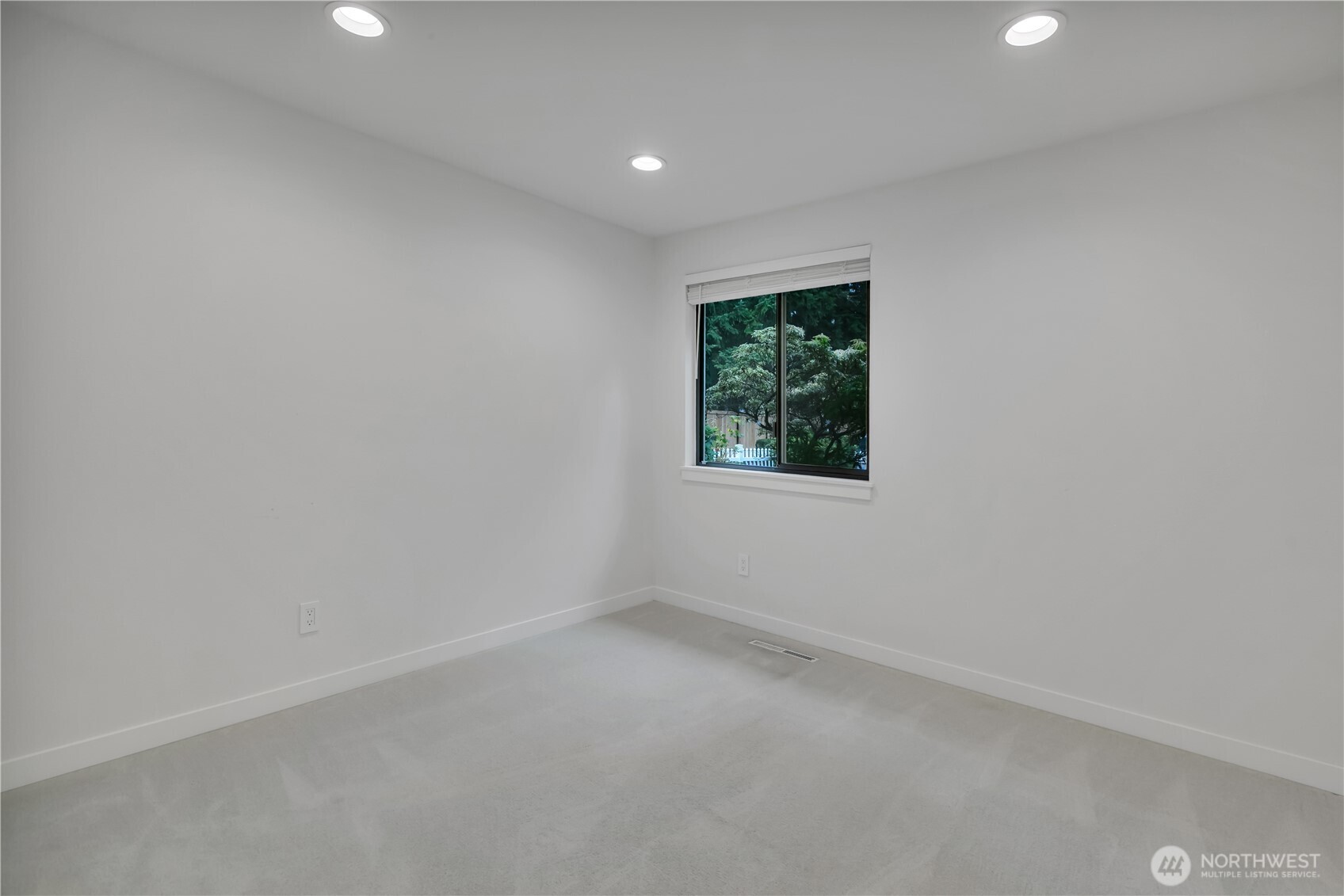 12217 98th Avenue Property Photo 15