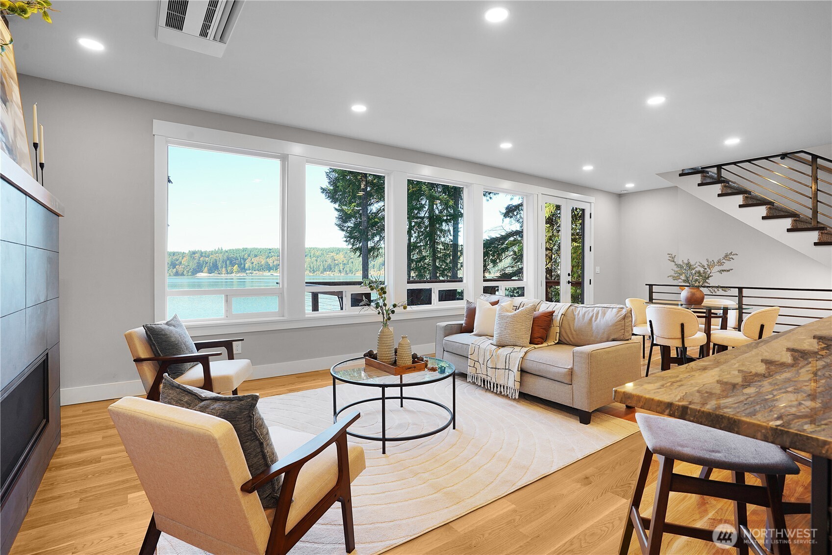 8104 Ellison Loop Property Photo 11